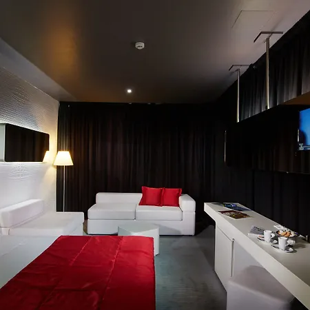 Готель San Ranieri 4*